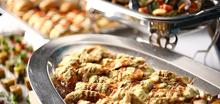 ￥8,800 per person from the buffet menu